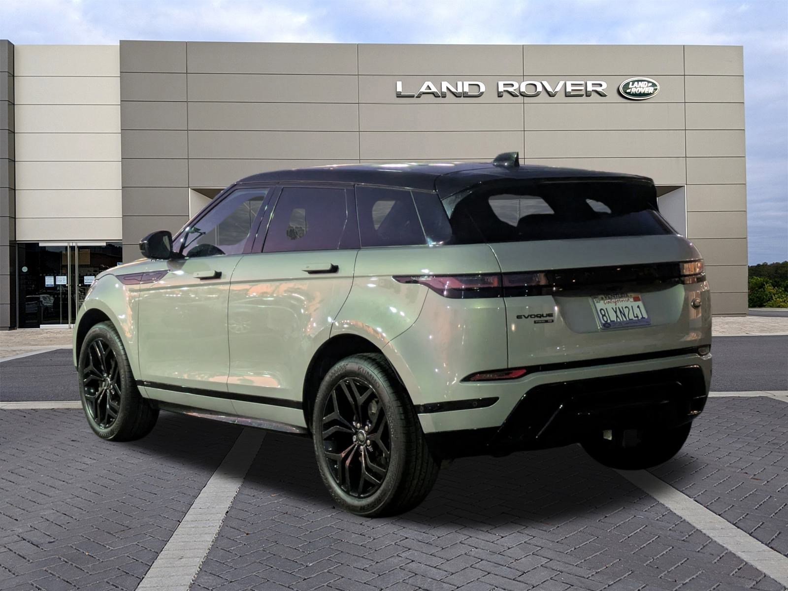 Used 2020 Land Rover Range Rover Evoque R-Dynamic SE image 7