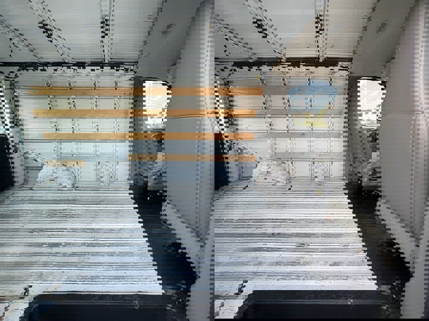 Used 2017 GMC Savana 2500 image 17