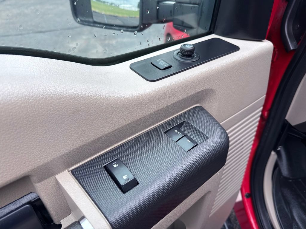 Used 2010 Ford F250 XL AWD/4WD image 21