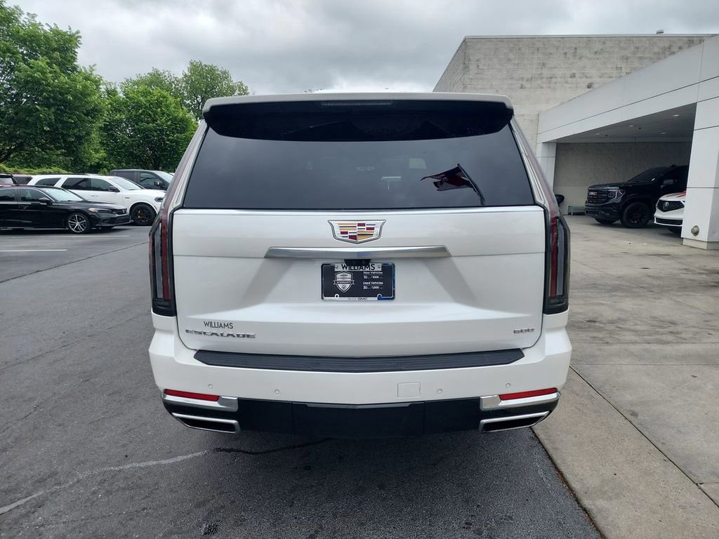 Certified 2025 Cadillac Escalade ESV Premium Luxury AWD/4WD image 7