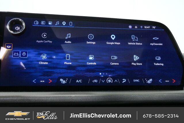 Used 2026 Chevrolet Traverse LT w/ Sun and Wheel Package FWD image 14