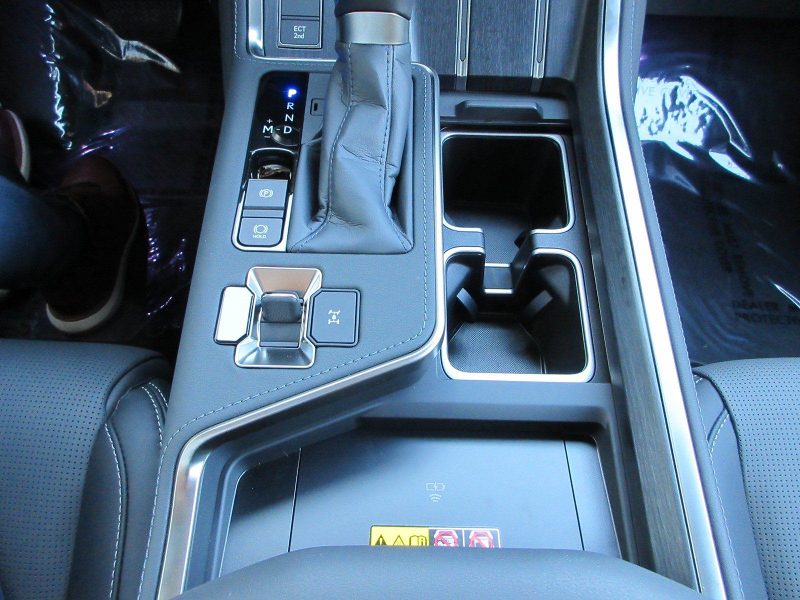 Used 2026 Lexus GX 550 w/ Cold Area Package AWD/4WD image 52