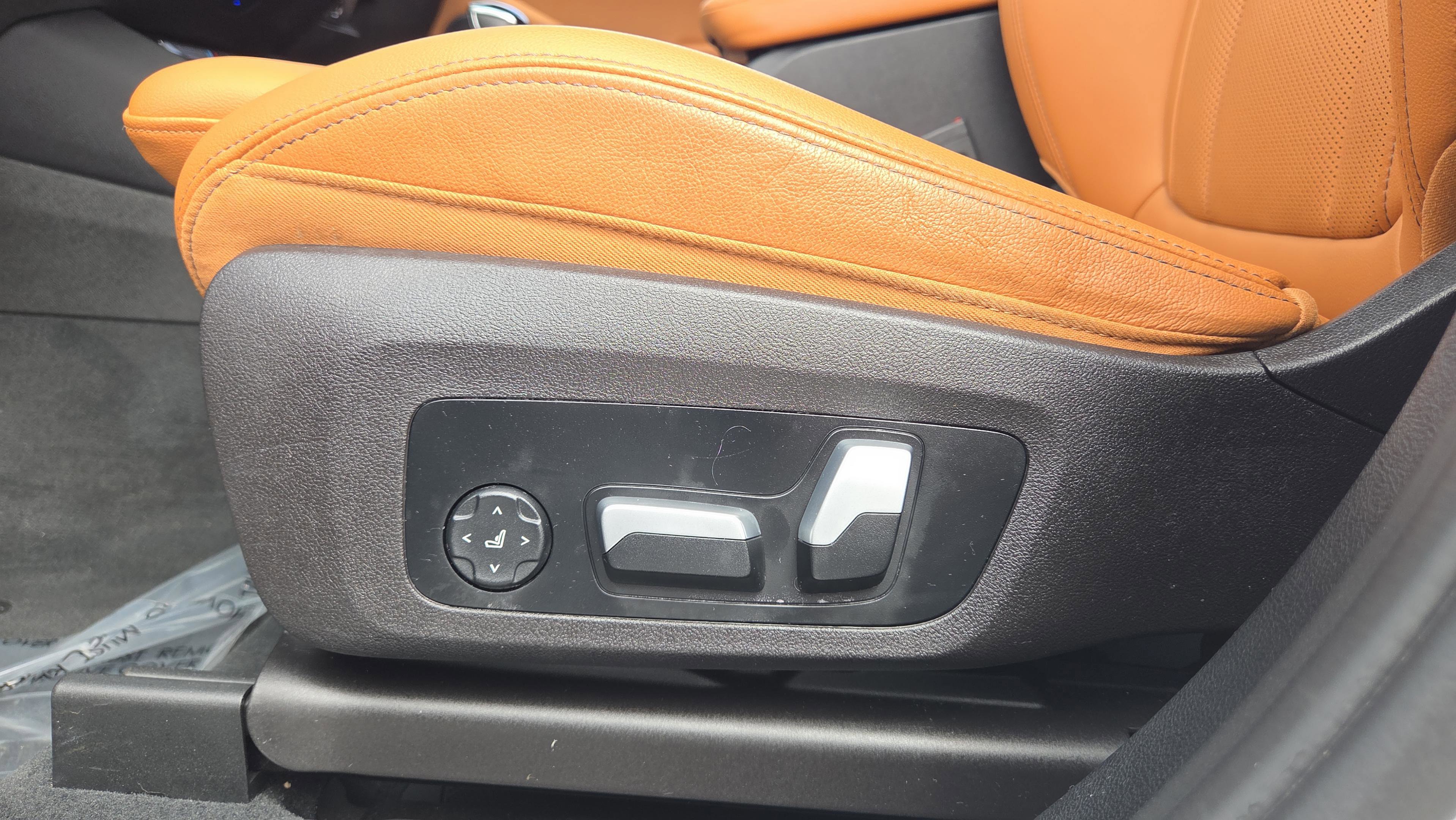 Certified 2023 BMW X3 M40i image 10