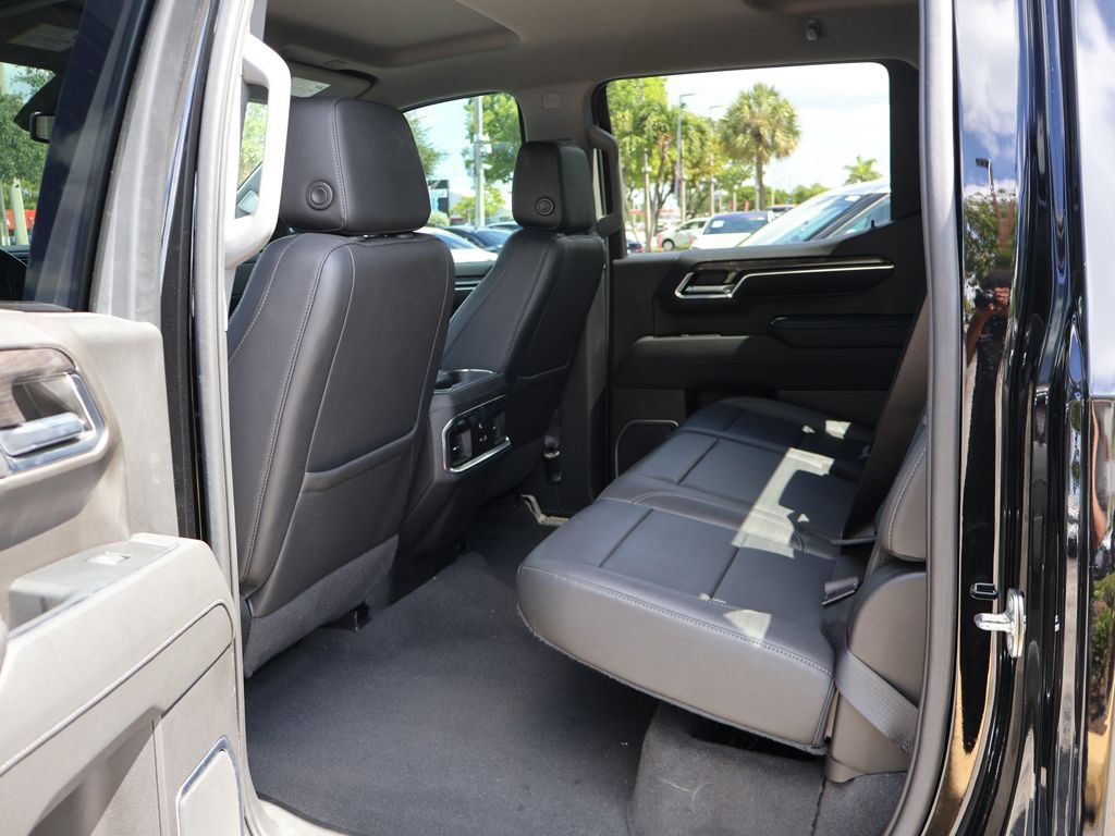 Used 2023 Chevrolet Silverado 1500 LTZ RWD image 32