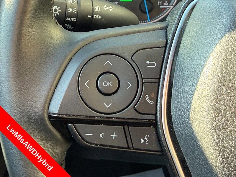 Used 2024 Toyota Venza XLE AWD/4WD image 20