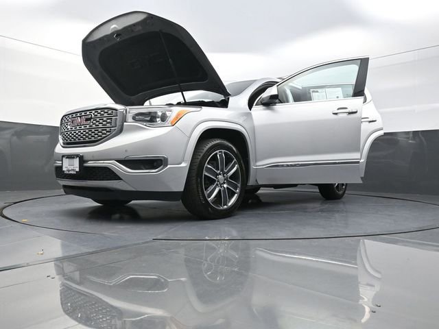 Used 2017 GMC Acadia Denali image 31