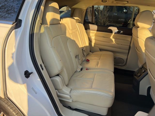 Used 2018 Lincoln MKT AWD w/ Technology Package image 14