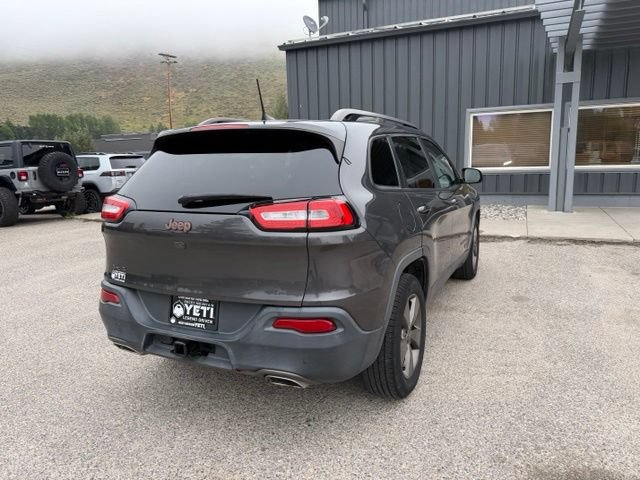 Used 2016 Jeep Cherokee 75th Anniversary AWD/4WD image 10