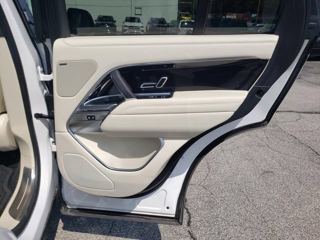 Used 2025 Land Rover Range Rover SE AWD/4WD image 20