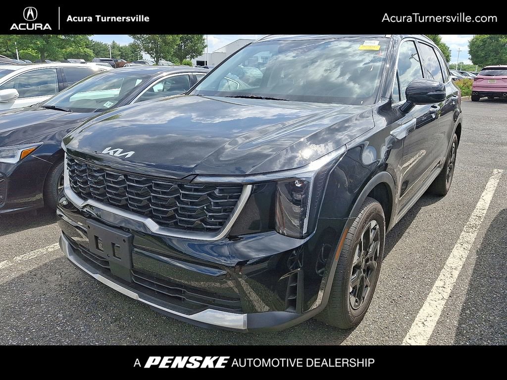 Used 2025 Kia Sorento S