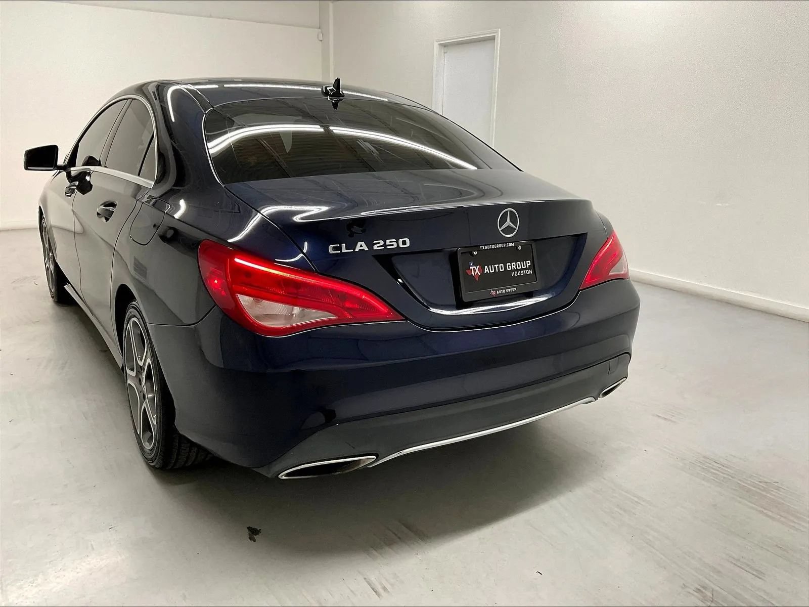 Used 2017 Mercedes-Benz CLA 250 image 49