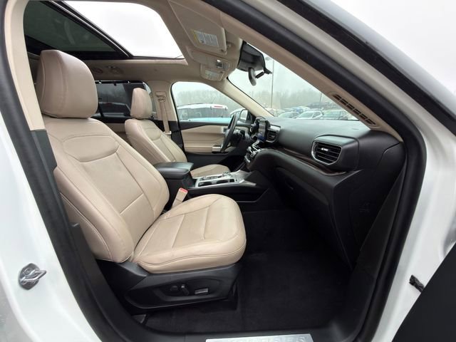 Used 2021 Ford Explorer Limited w/ Hybrid Equipment Group 310A AWD/4WD image 9