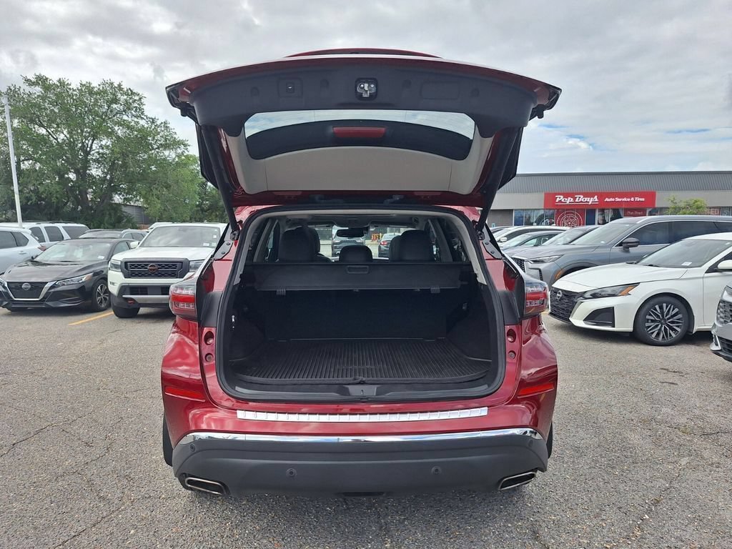 Used 2023 Nissan Murano Platinum w/ Cargo Package FWD image 28