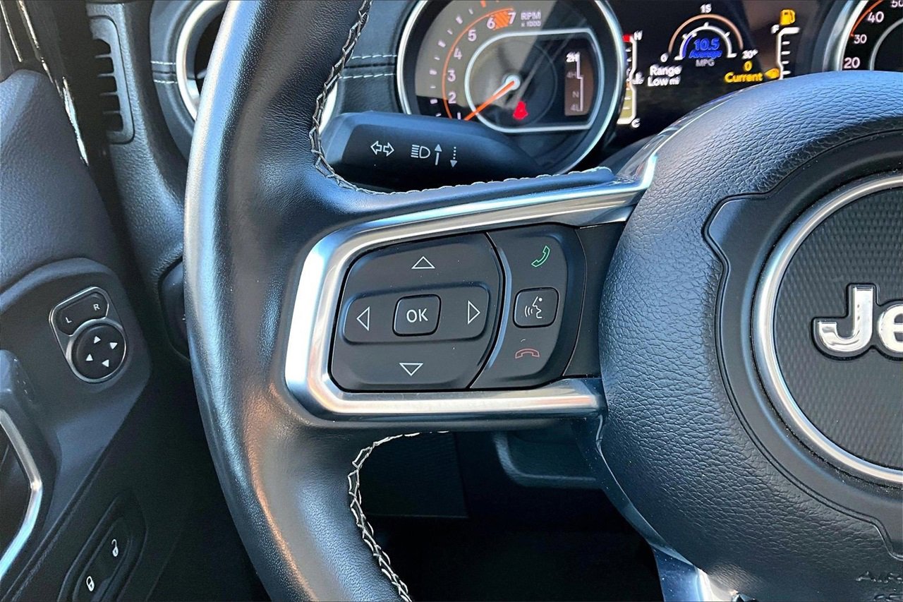 Certified 2023 Jeep Wrangler Sahara w/ Cold Weather Group image 28