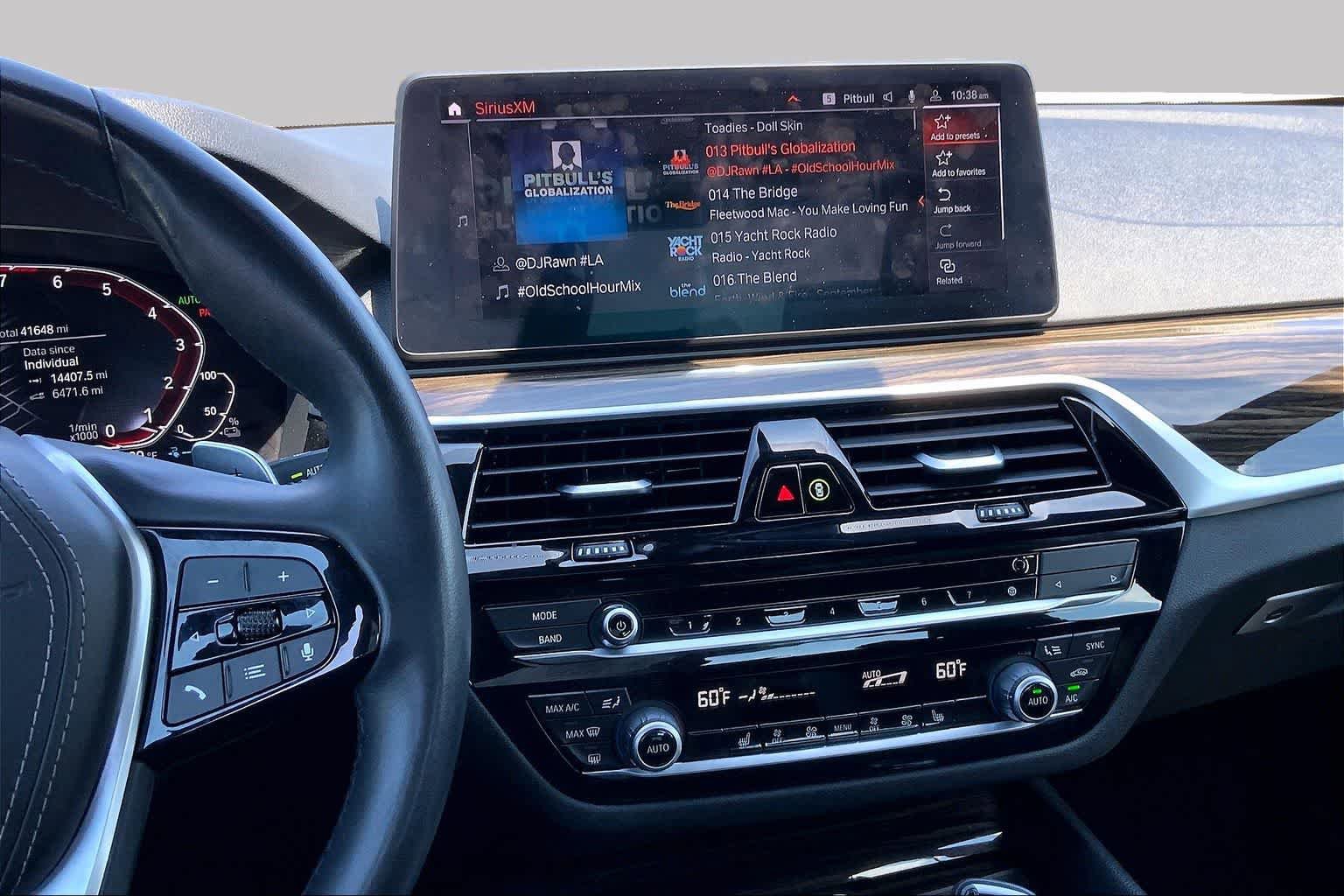 Used 2023 BMW 530e xDrive AWD/4WD image 7