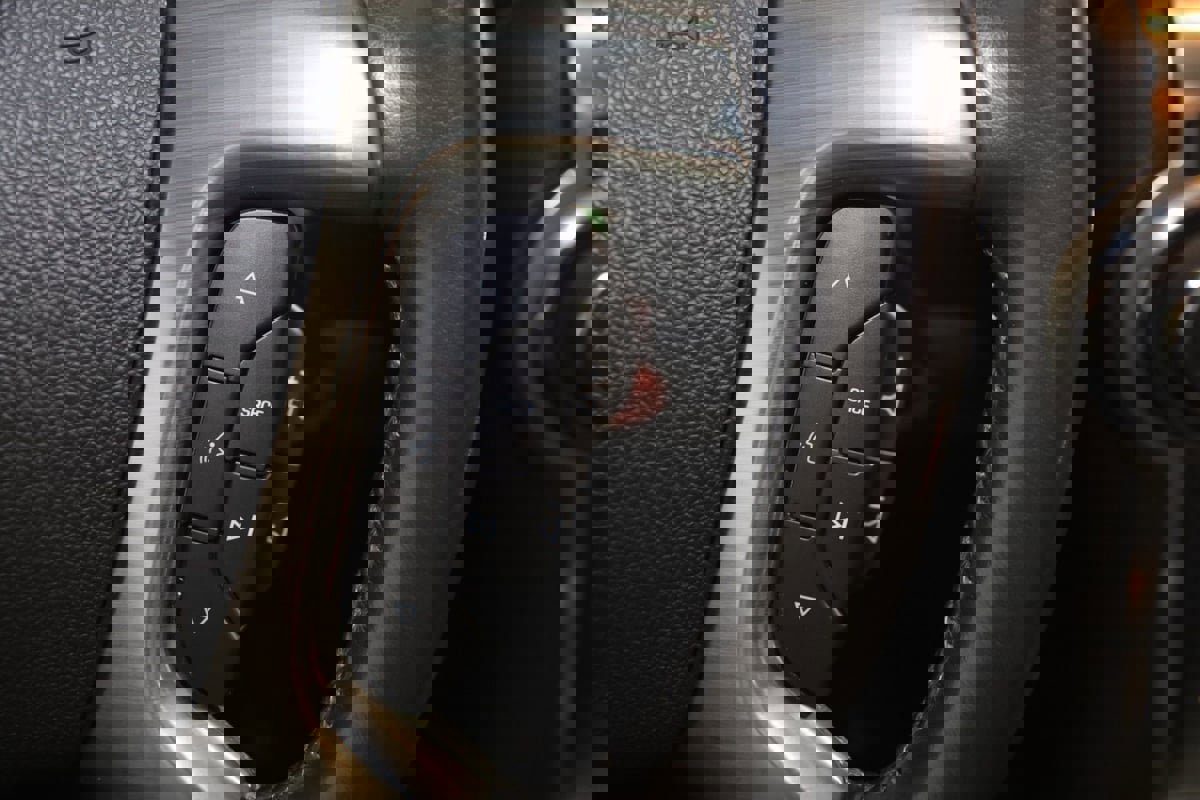 Used 2008 HUMMER H2 image 37