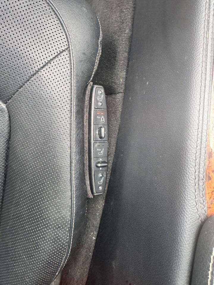 Used 2014 Mercedes-Benz CLS 550 w/ Premium 1 Package image 23