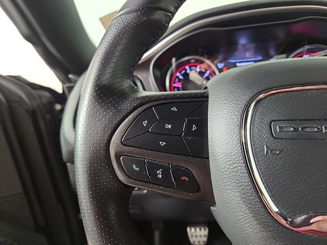 Used 2022 Dodge Challenger R/T RWD image 23