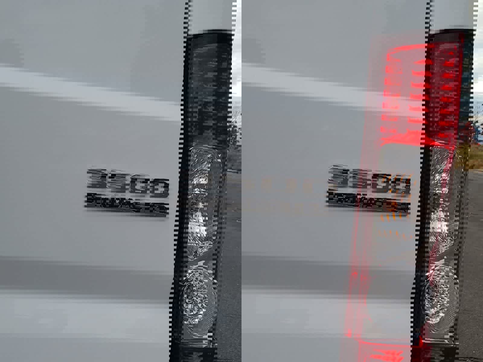 New 2026 RAM ProMaster 3500 w/ Premium Convenience Group image 15