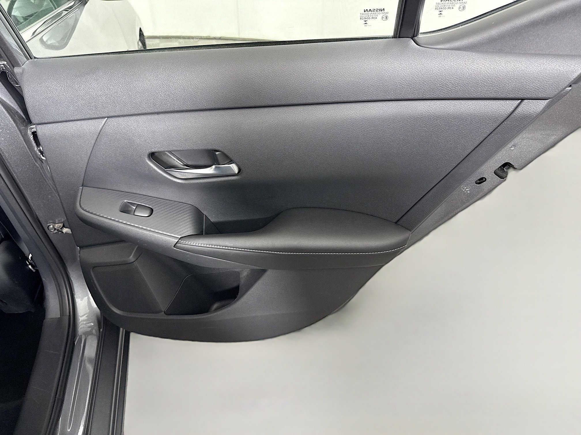 Used 2023 Nissan Sentra SV image 28