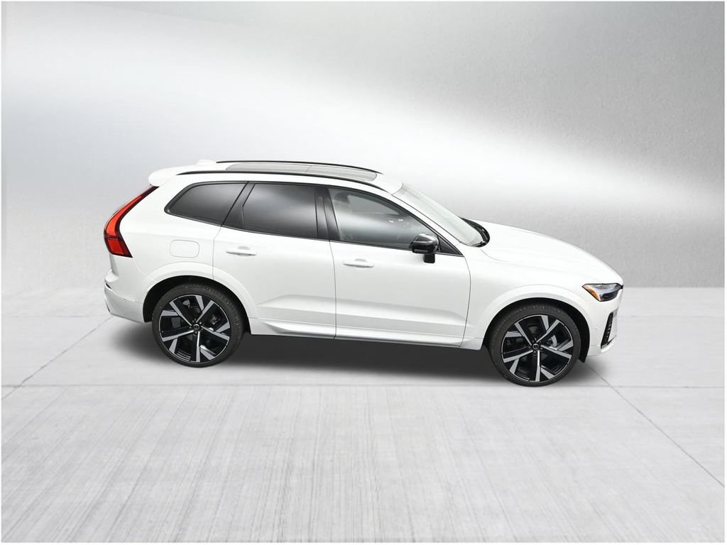 New 2026 Volvo XC60 B5 Ultra AWD/4WD image 18