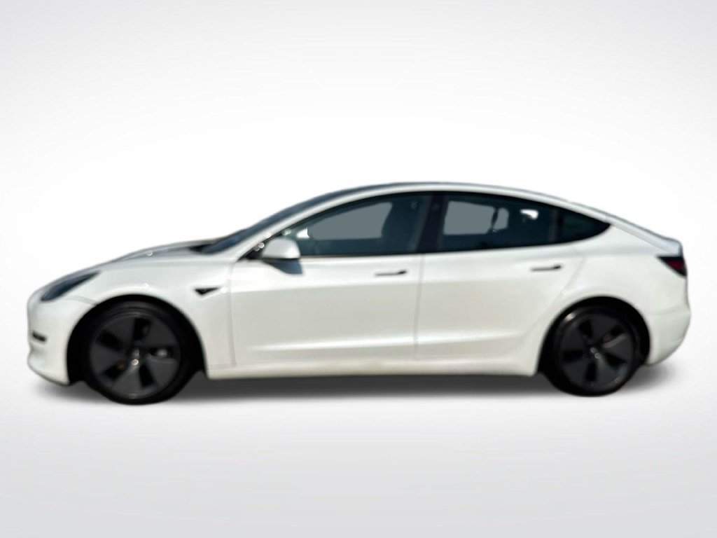 Used 2021 Tesla Model 3 Standard Range Plus RWD image 4