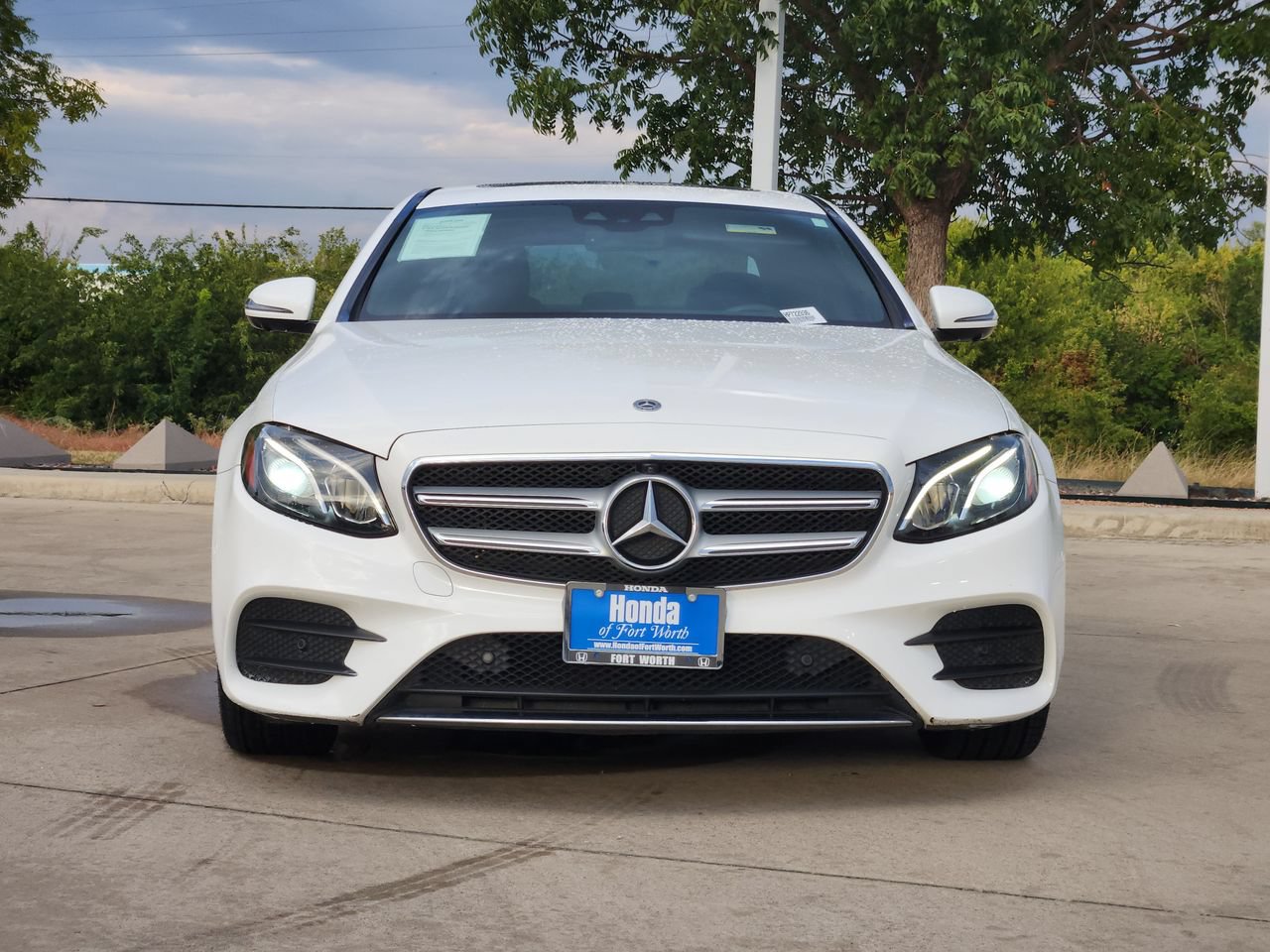 Used 2020 Mercedes-Benz E 450 4MATIC Sedan w/ Parking Assistance Package image 2