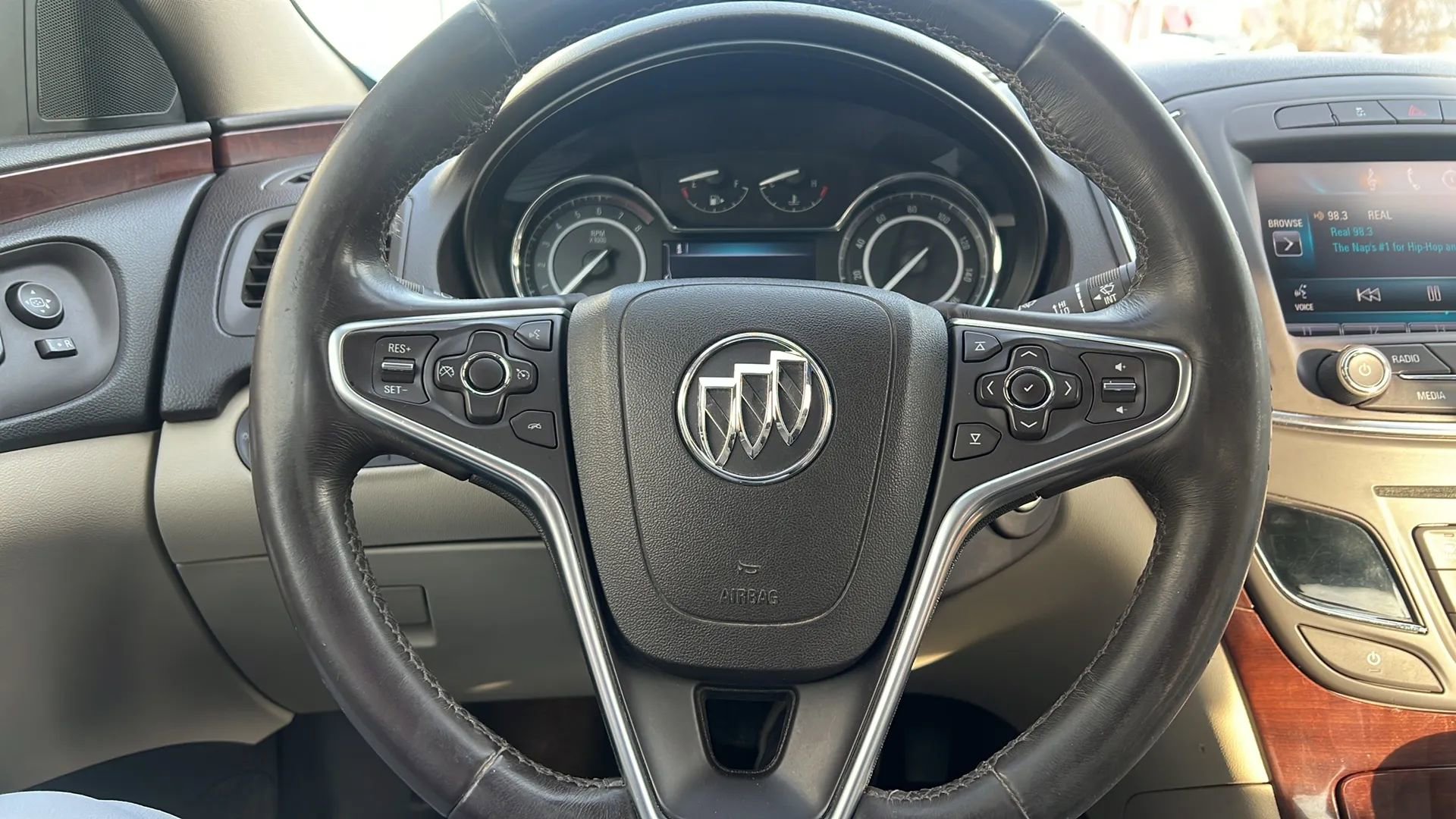 Used 2014 Buick Regal AWD image 26