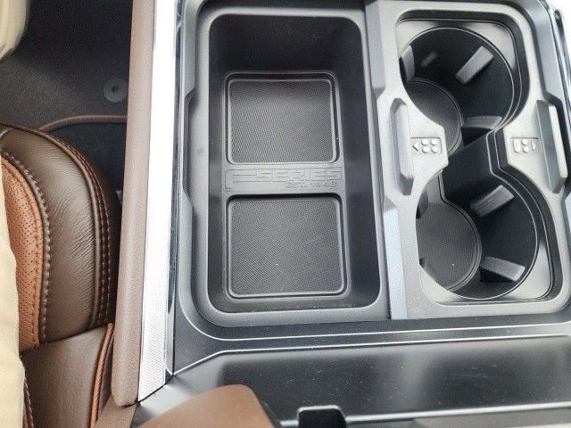 New 2025 Ford F250 King Ranch w/ Chrome Package image 27