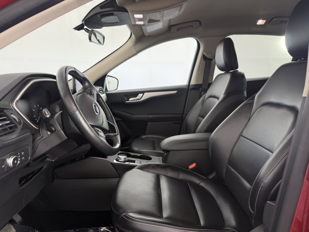 Used 2020 Ford Escape SEL FWD image 14
