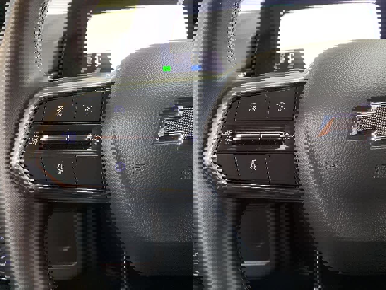 Used 2025 Chevrolet Tahoe Z71 image 22