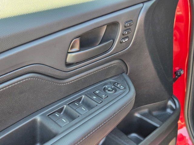 Used 2025 Honda Odyssey Sport-L image 14