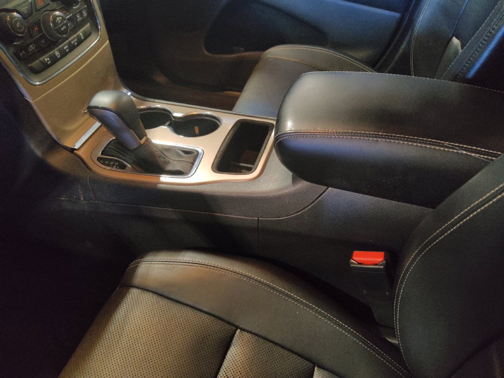 Used 2016 Jeep Grand Cherokee Limited w/ Luxury Group II RWD image 26