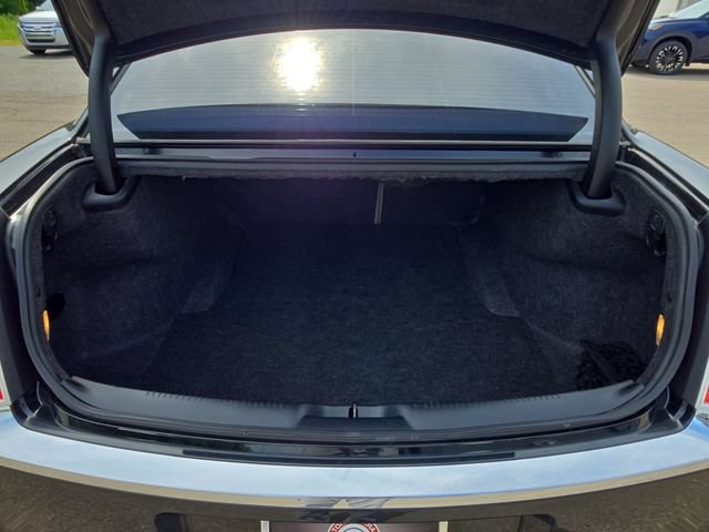 Used 2014 Chrysler 300 RWD image 23