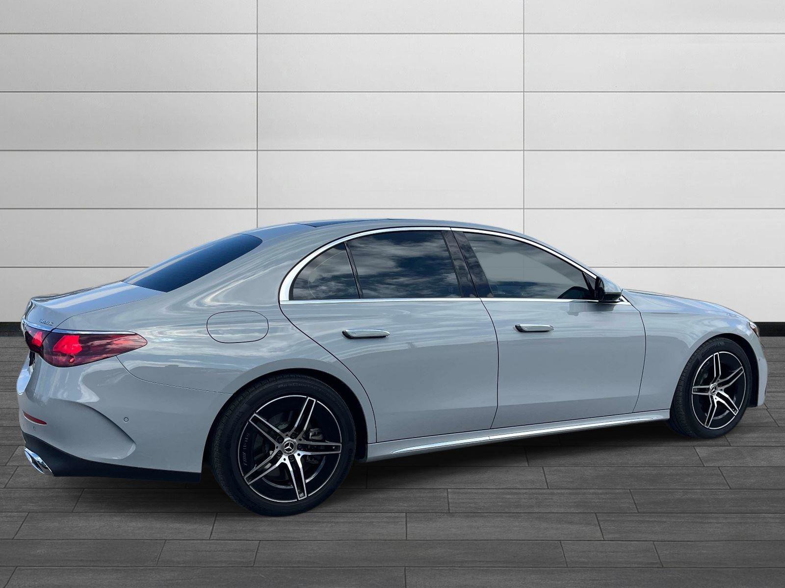 Certified 2025 Mercedes-Benz E 450 4MATIC Sedan image 3