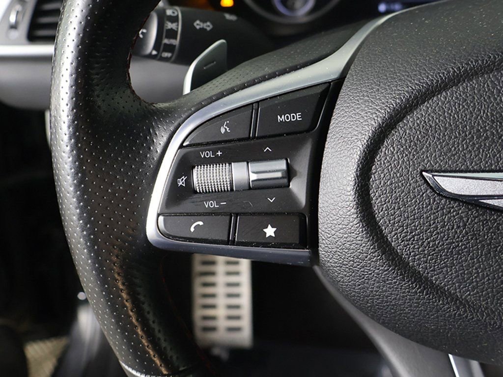 Used 2023 Genesis G70 3.3T w/ Sport Advanced Package image 41