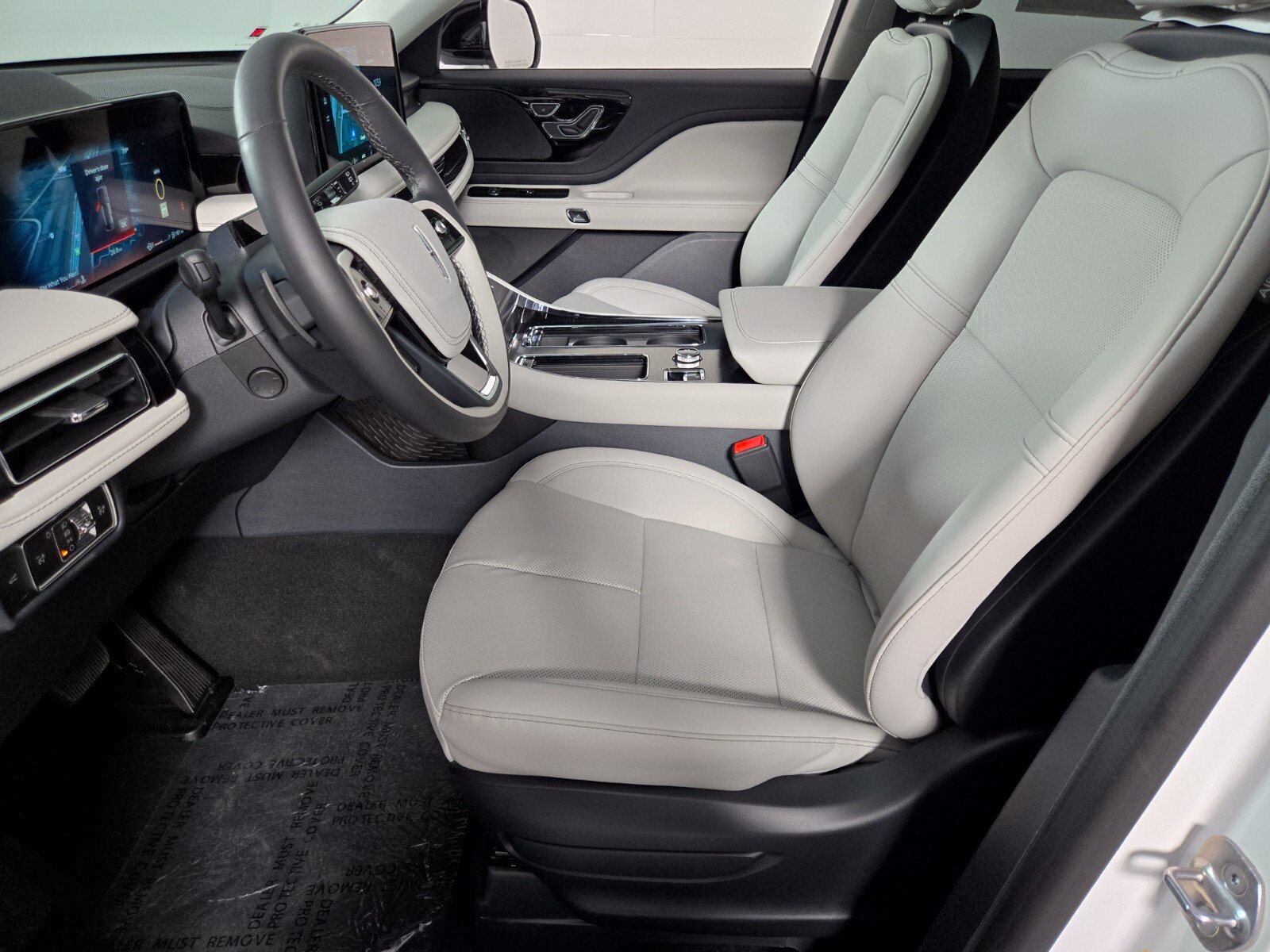 New 2027 Lincoln Aviator AWD image 13