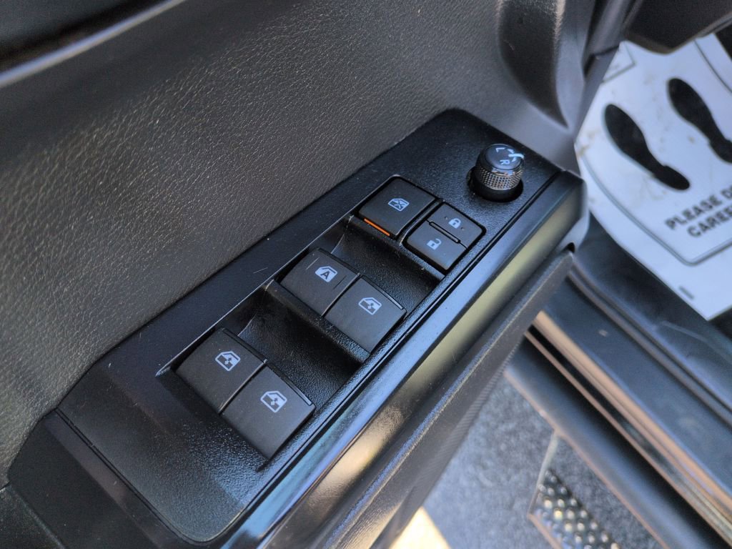 Used 2023 Toyota Tacoma SR AWD/4WD image 11