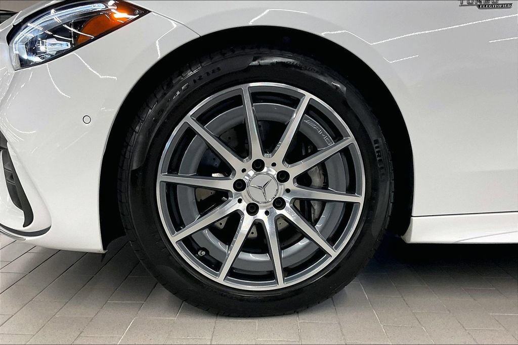 Used 2026 Mercedes-Benz C 43 AMG 4MATIC Sedan image 8