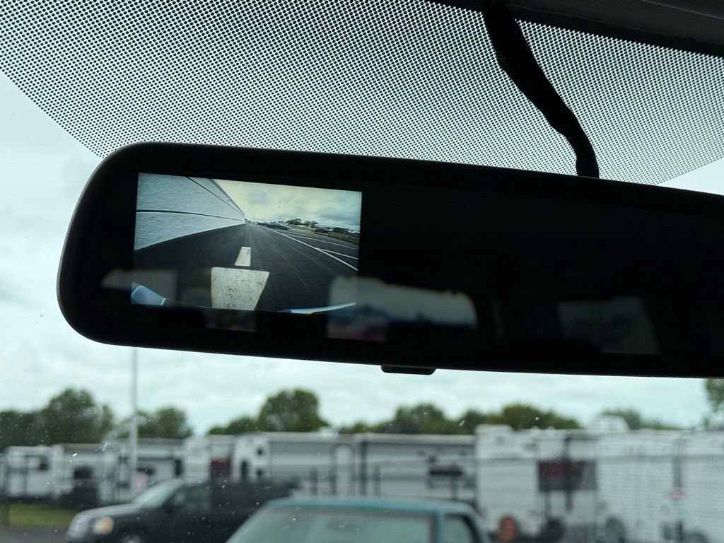 Used 2023 GMC Savana 2500 image 27