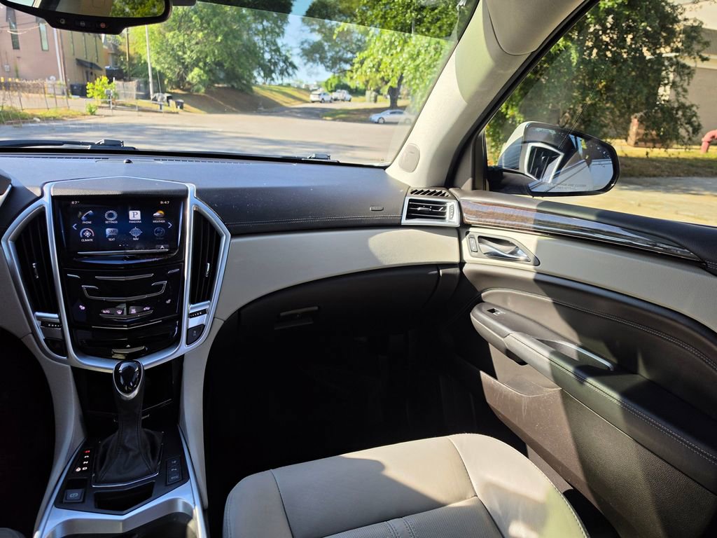 Used 2016 Cadillac SRX Performance w/ Driver Assist Package image 12