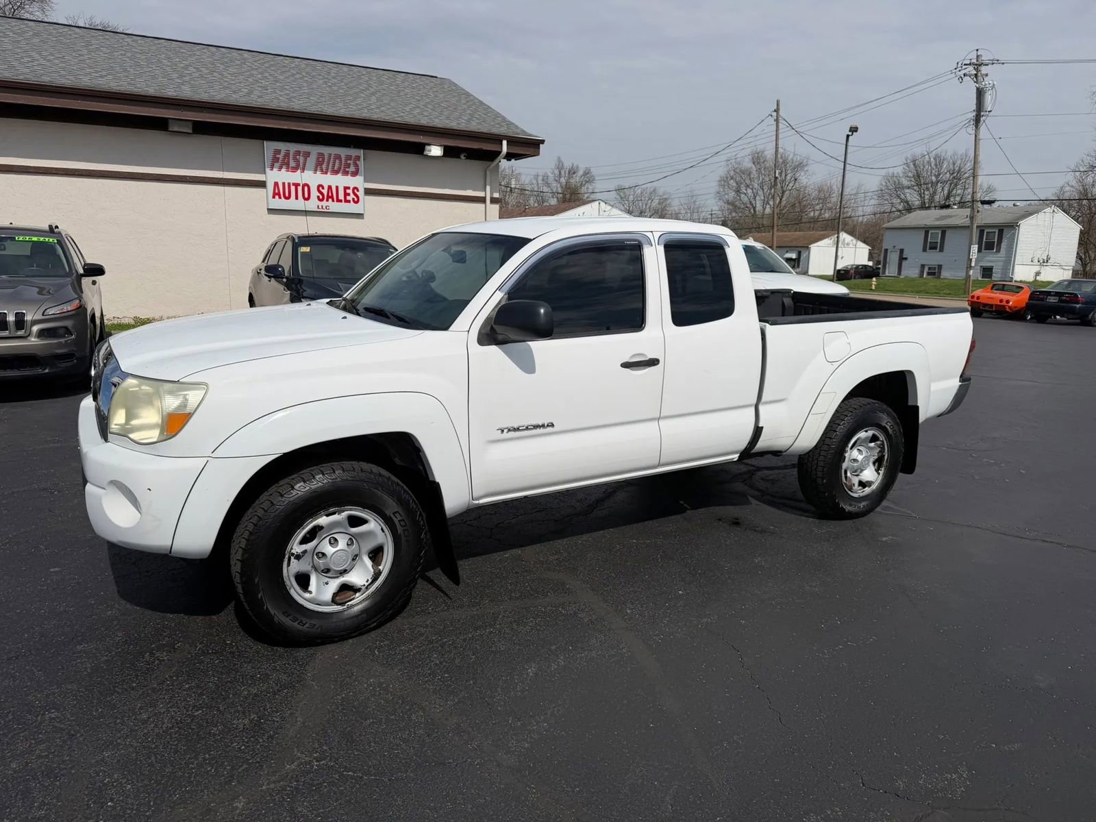 Used 2007 Toyota Tacoma PreRunner RWD image 3