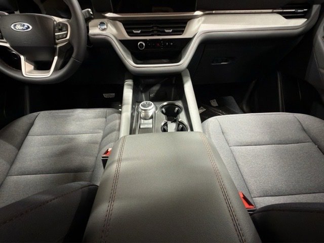 New 2026 Ford Explorer Active image 11