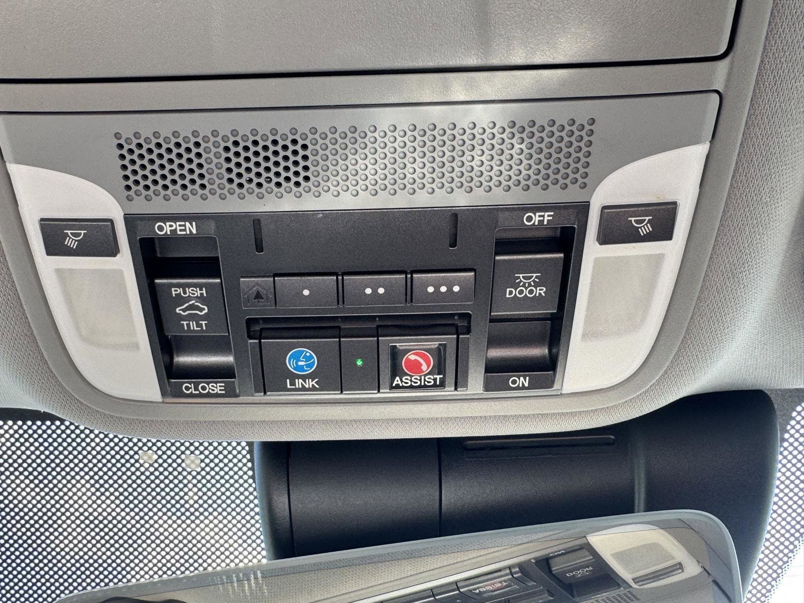 Used 2018 Acura TLX V6 w/ Advance Package FWD image 26