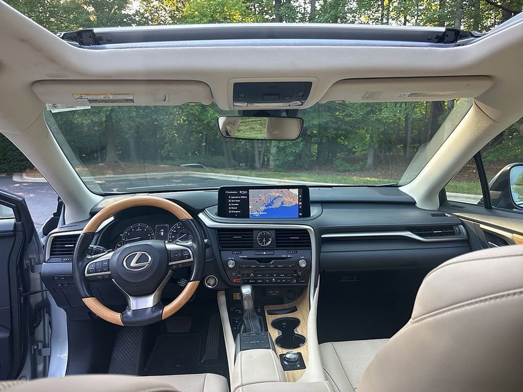Used 2022 Lexus RX 350L FWD w/ Premium Package image 29