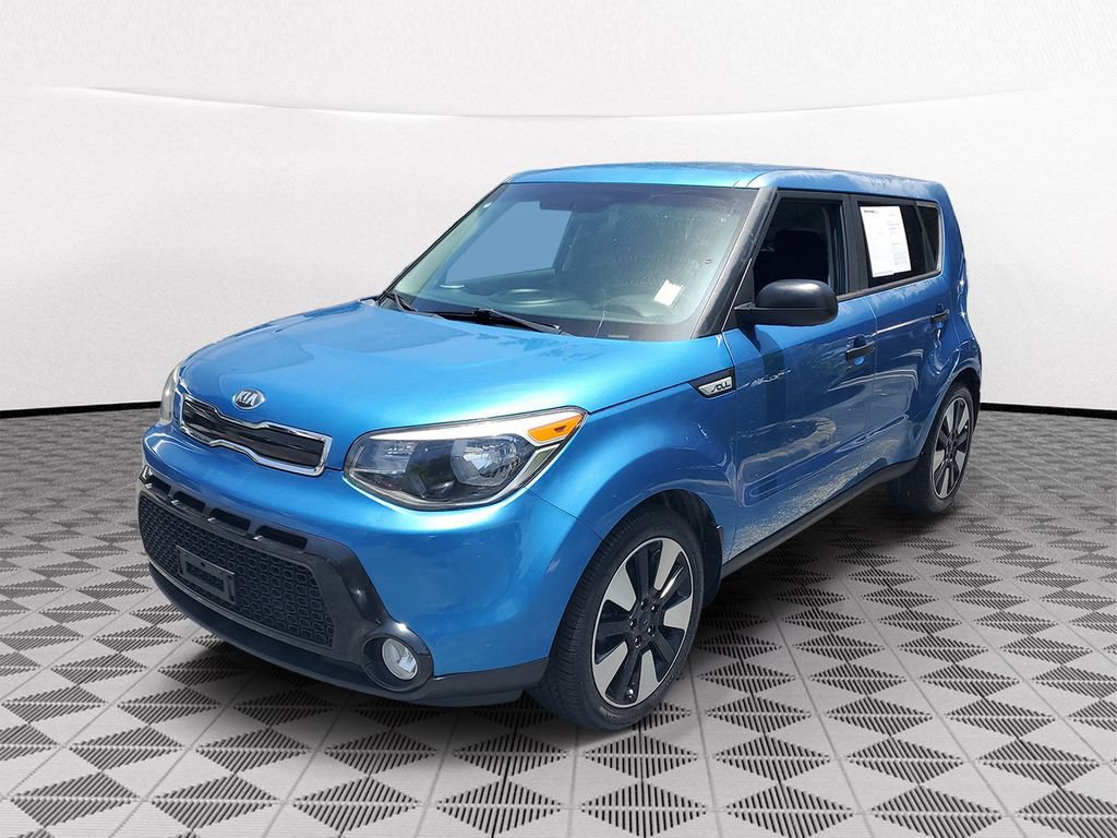 Used 2016 Kia Soul + w/ Designer's Package FWD image 3