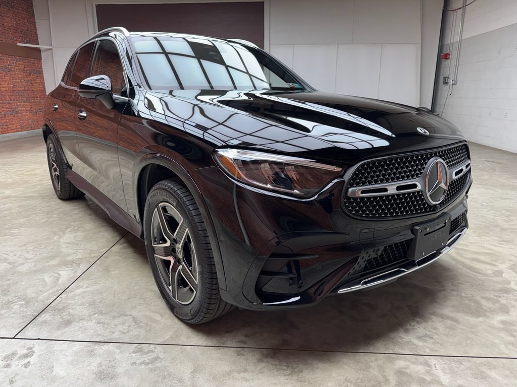 Certified 2025 Mercedes-Benz GLC 300 4MATIC image 7