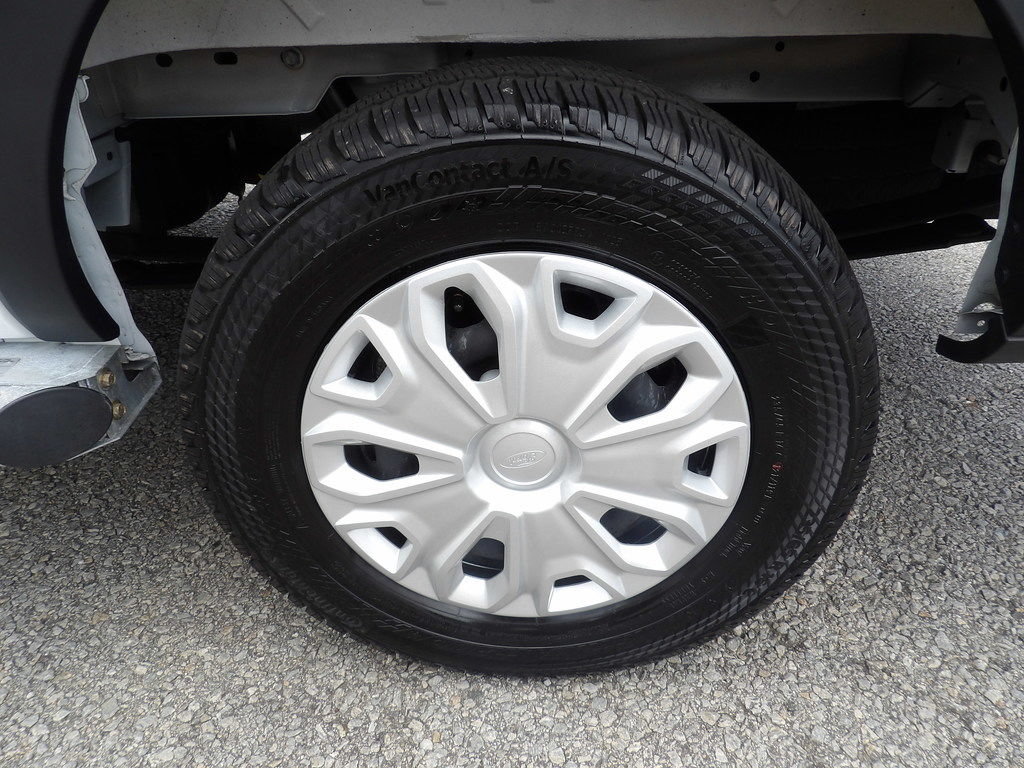 Used 2025 Ford Transit 250 Low Roof w/ Exterior Upgrade Package RWD image 47