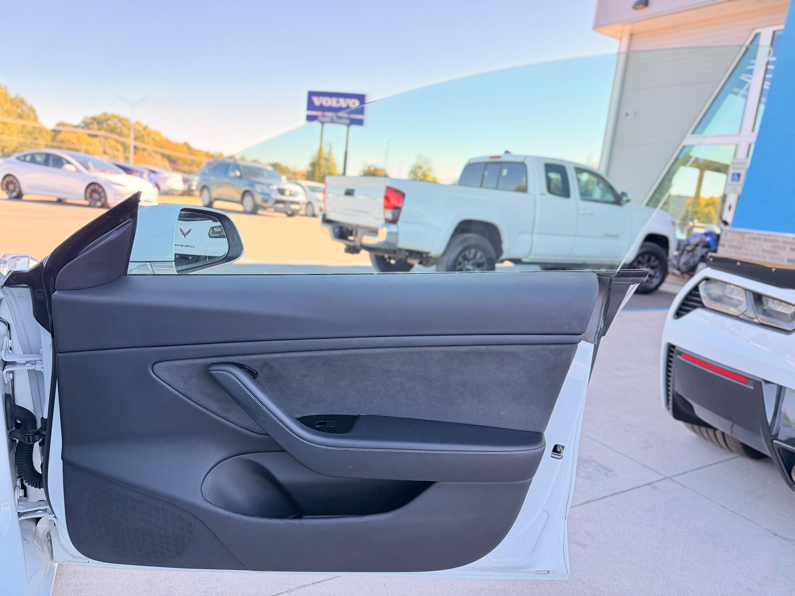 Used 2020 Tesla Model 3 Long Range AWD/4WD image 21