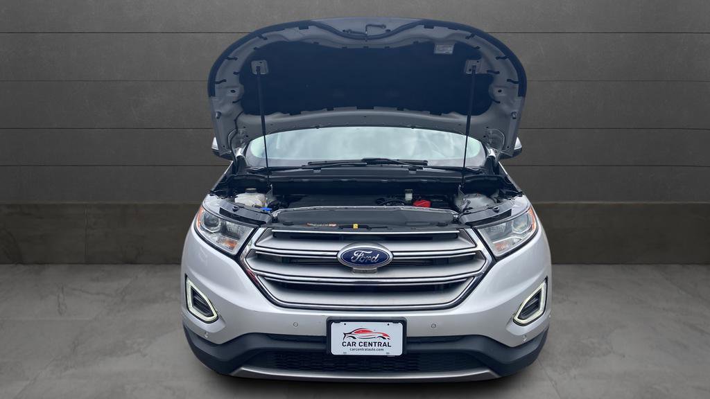 Used 2016 Ford Edge Titanium w/ Equipment Group 302A AWD/4WD image 10